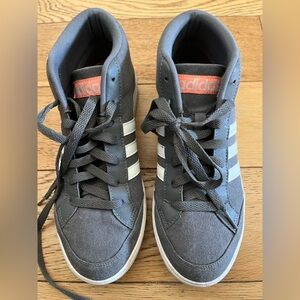 Near new grey adidas casual shoes women 8.5